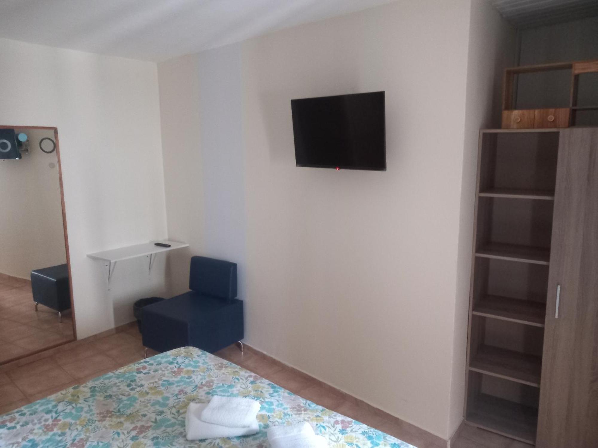 Sao Jose Guesthouse Ponta Delgada  Bagian luar foto