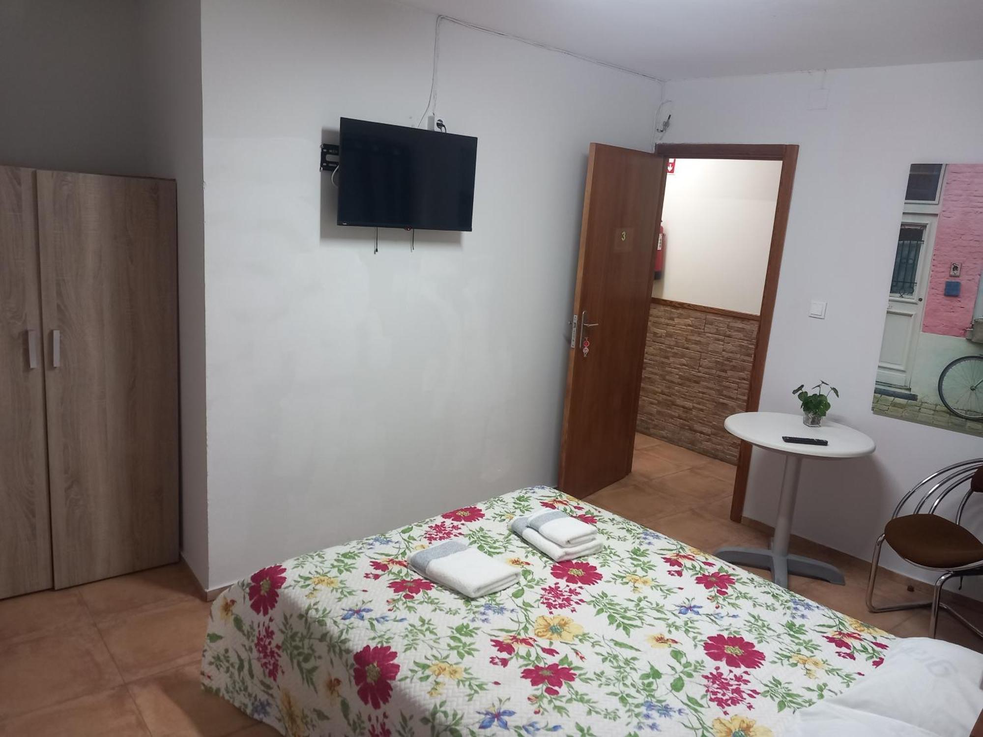 Sao Jose Guesthouse Ponta Delgada  Bagian luar foto
